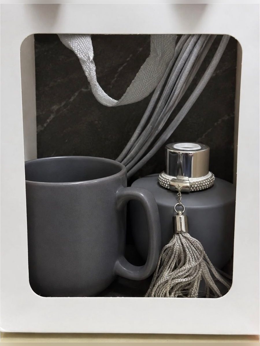 Aromatizador com caneca de brinde